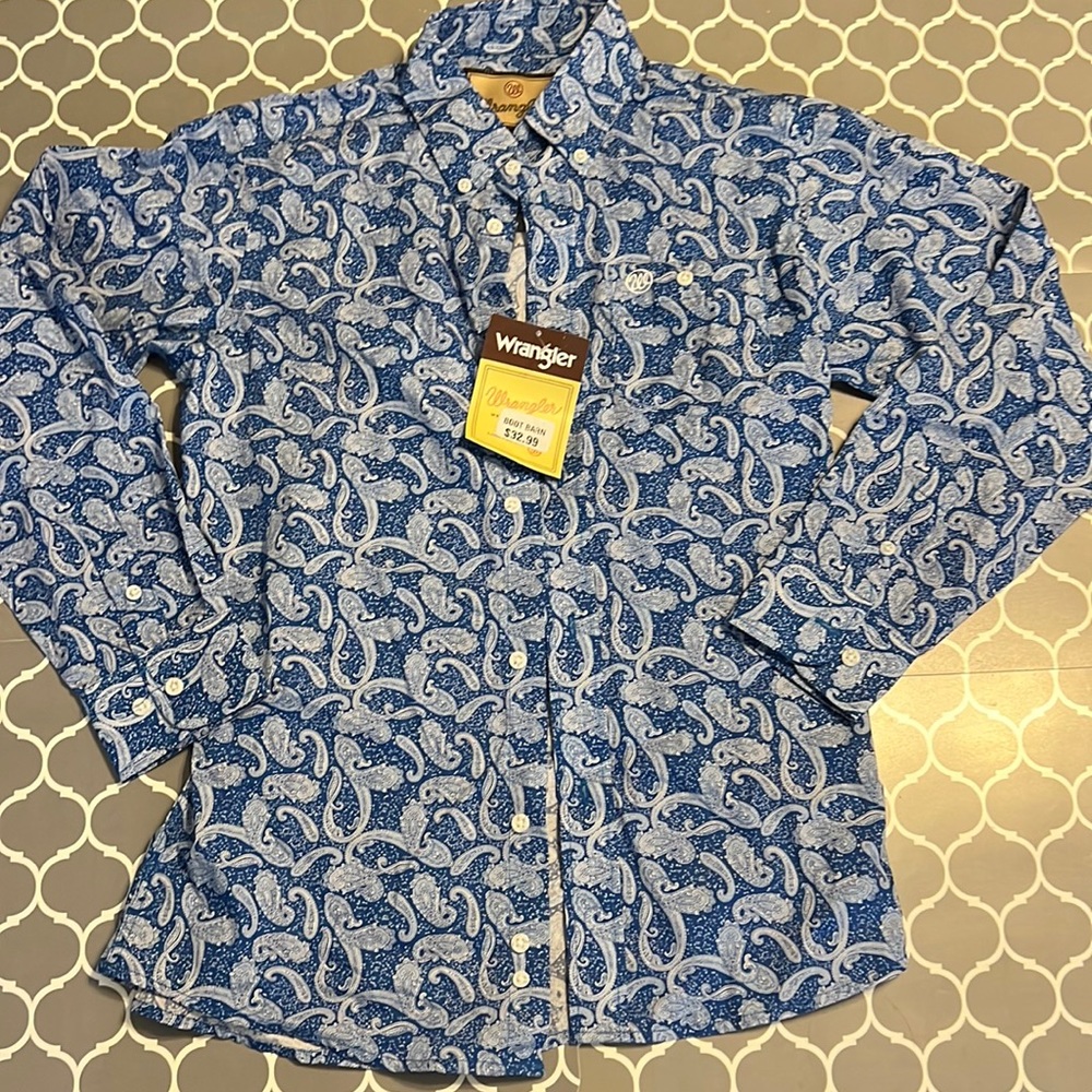 Wrangler Boys size Large button up shirt